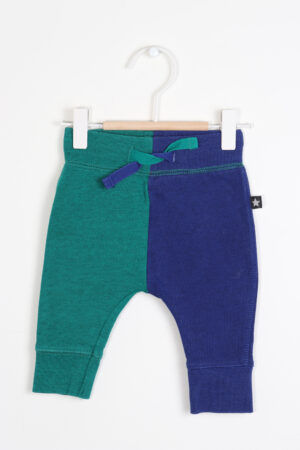 Blauw-groene broek, Molo, 68